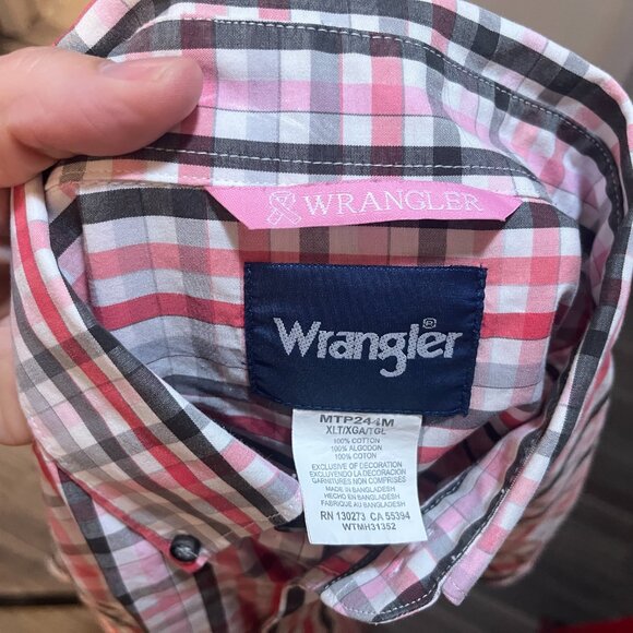 Wrangler Breast Cancer Awareness Men's white, black & pink l/s shirt XLT EUC - Picture 5 of 5